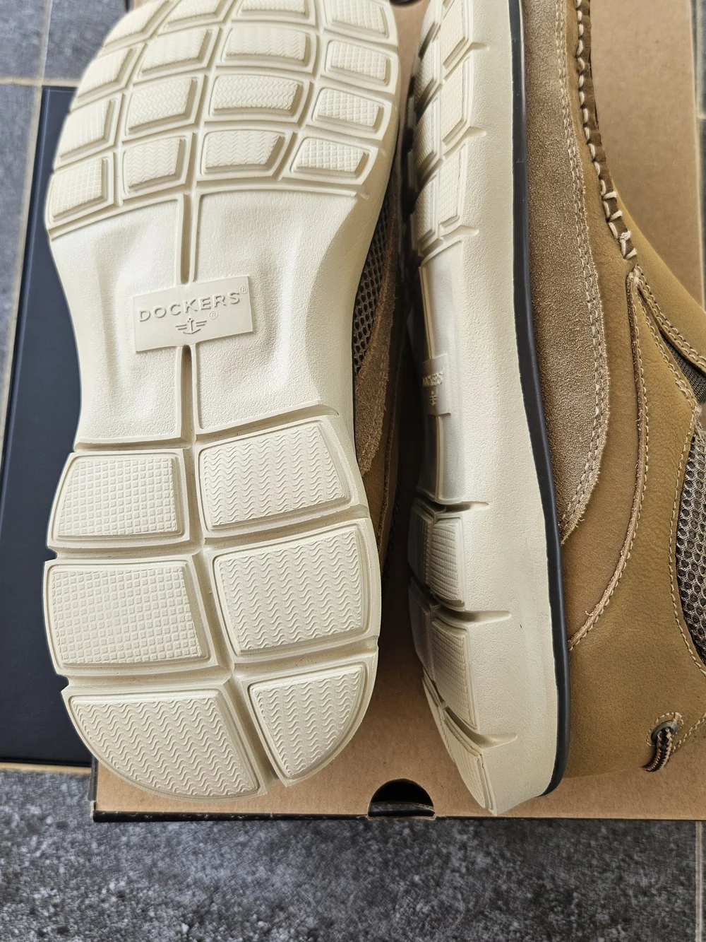Dockers Men’s Slip-On Loafers in Tan Brown